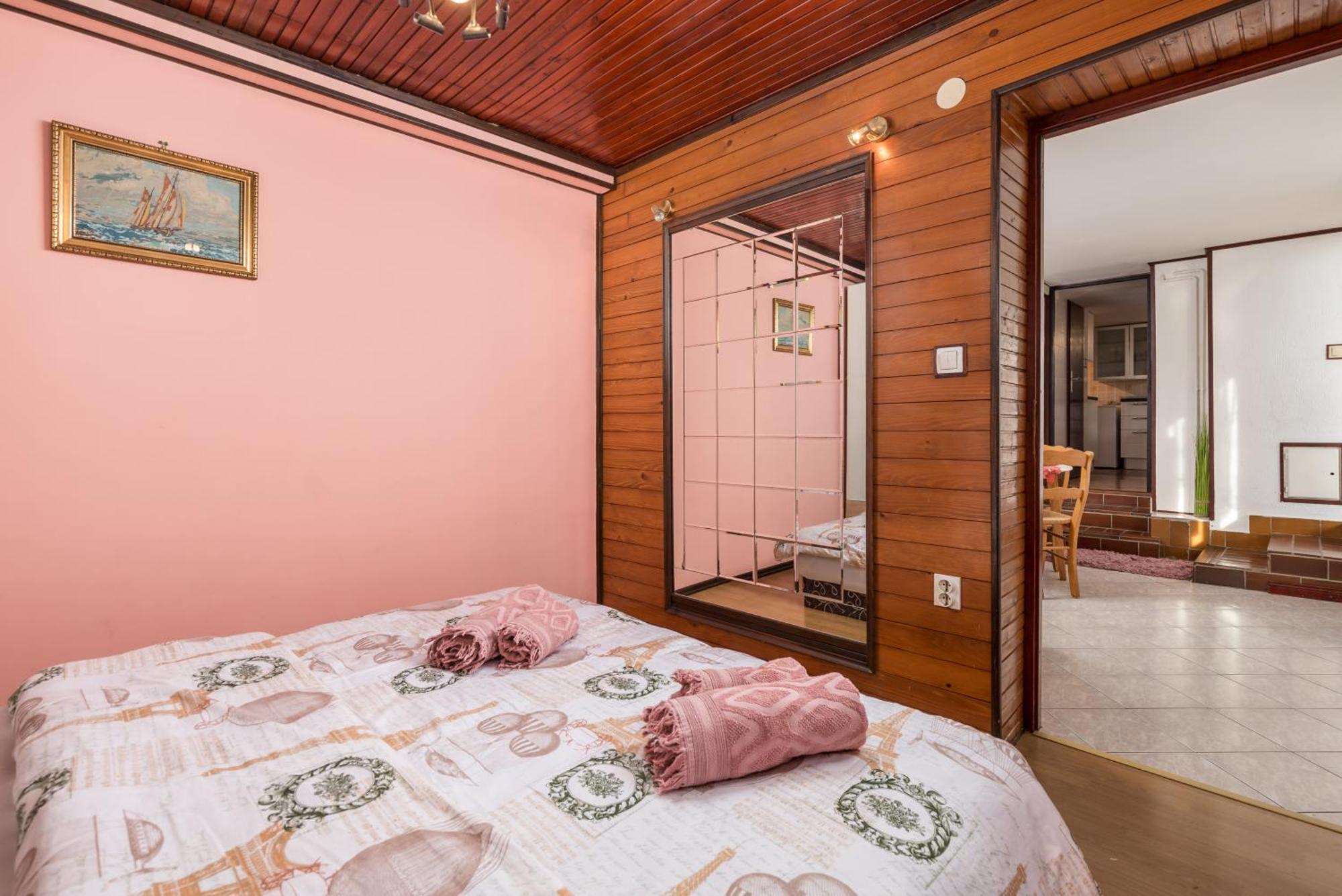 Camelia & Martina Apartments Опатия Екстериор снимка