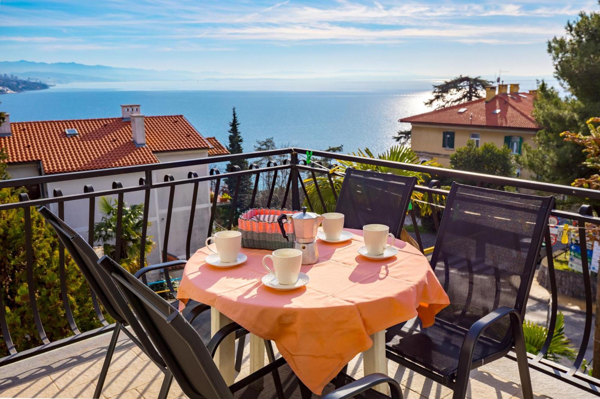 Camelia & Martina Apartments Опатия Екстериор снимка